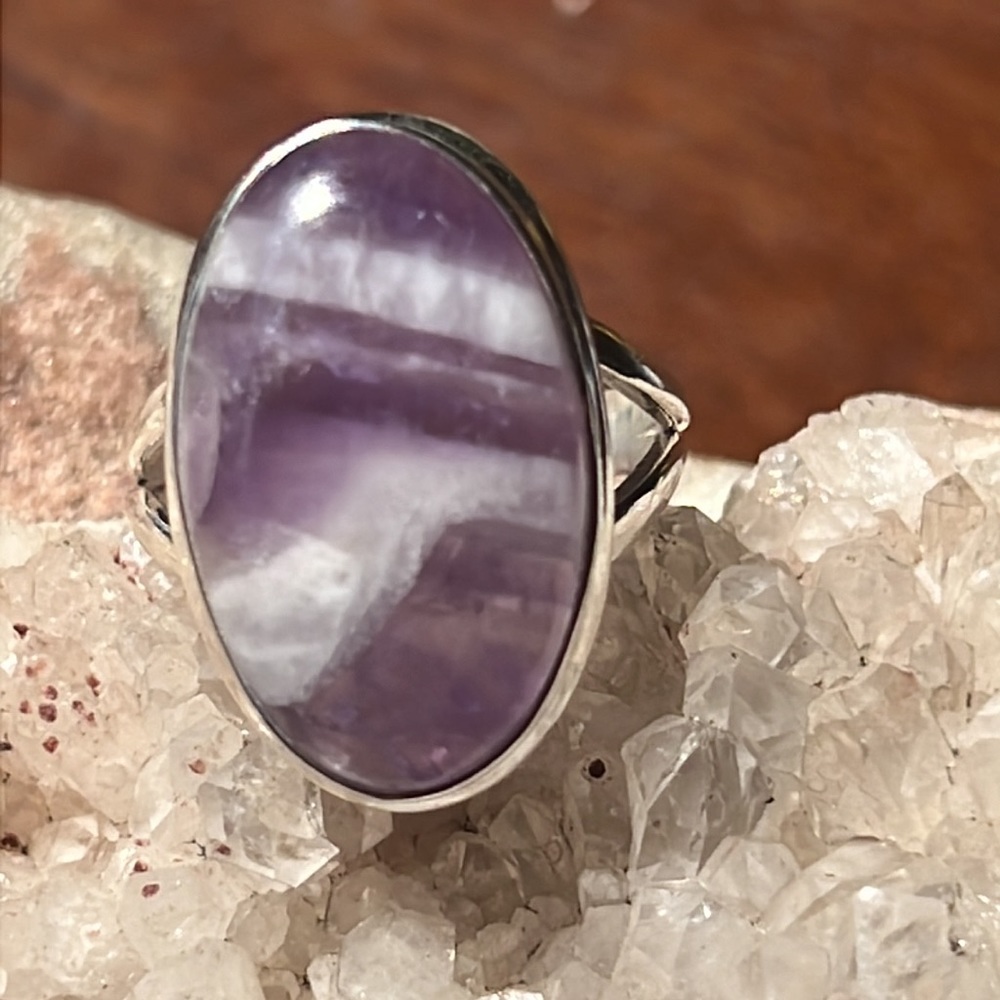 CHEVRON AMETHYST 925 STERLING SILVER RING, SIZE 6.5